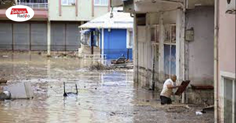 Yağlıdere’yi sel fena vurdu!