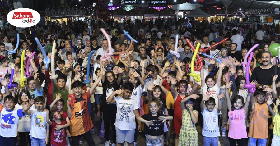 Çocuklar festivalin tadını çıkardı