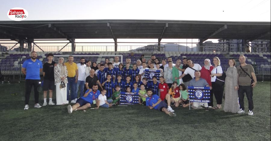 Ünye Futbol Kulübü finalde!