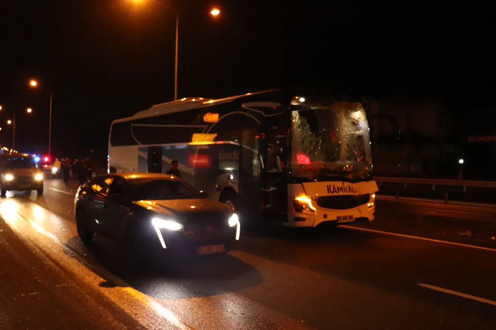 Ünye’de yolcu otobüsleri çarpıştı: 1 çocuk yaralı