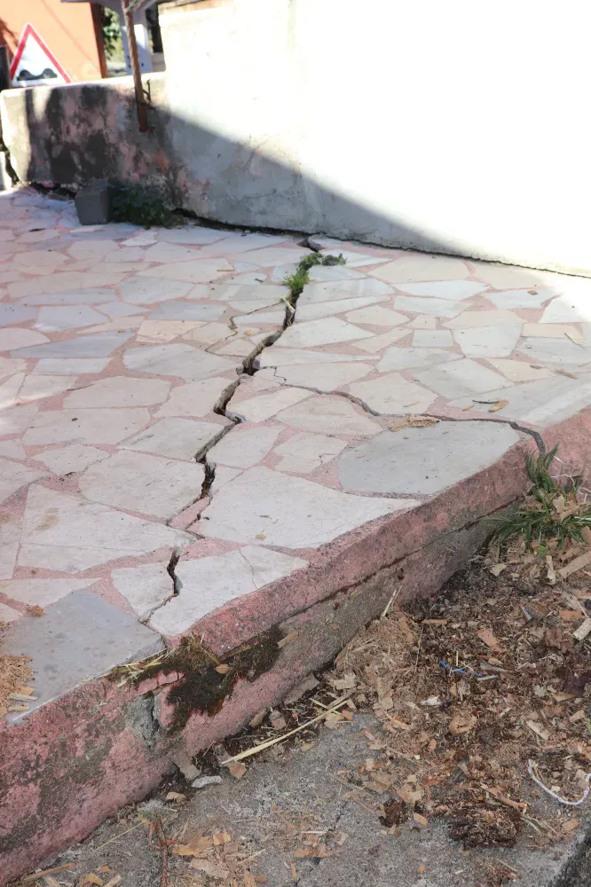 Saraçlı'da heyelana çözüm aranıyor!