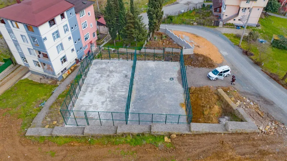 Ünye'de iki yeni semt sahası daha tamamlandı