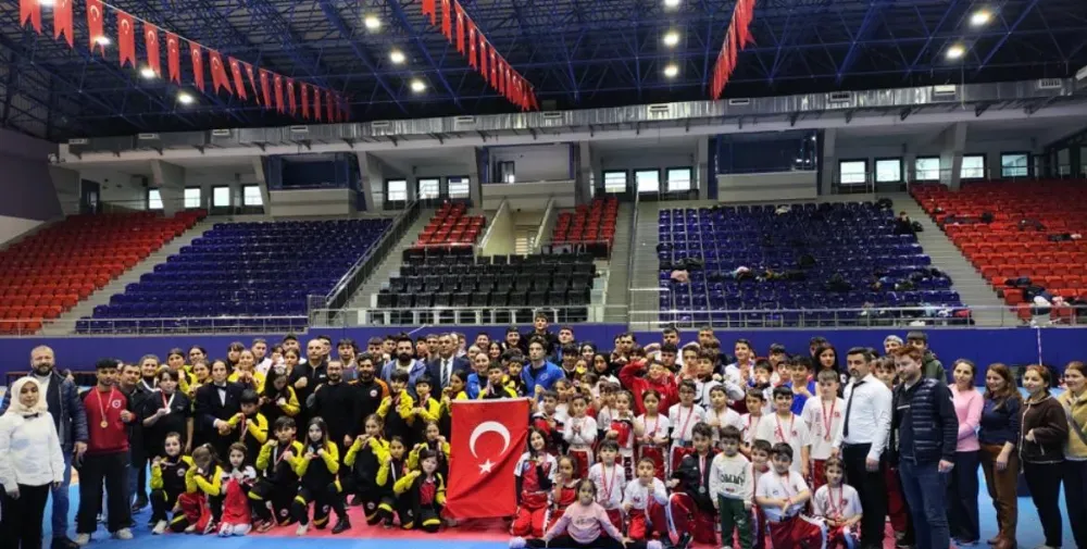 Ünyeli Kick Boksçular Ordu’ya damga vurdu; 7 sporcuyla 7 şampiyonluk