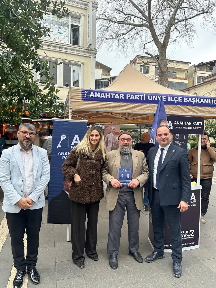 Anahtar Parti Ünye Teşkilatı’ndan "Orta Çarşı" çıkarması