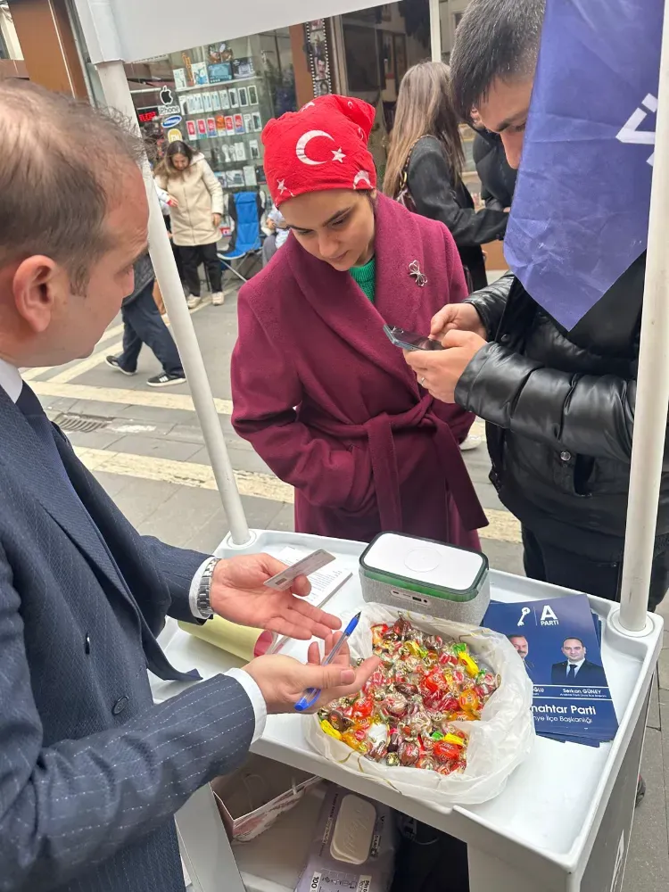 Anahtar Parti Ünye Teşkilatı’ndan "Orta Çarşı" çıkarması