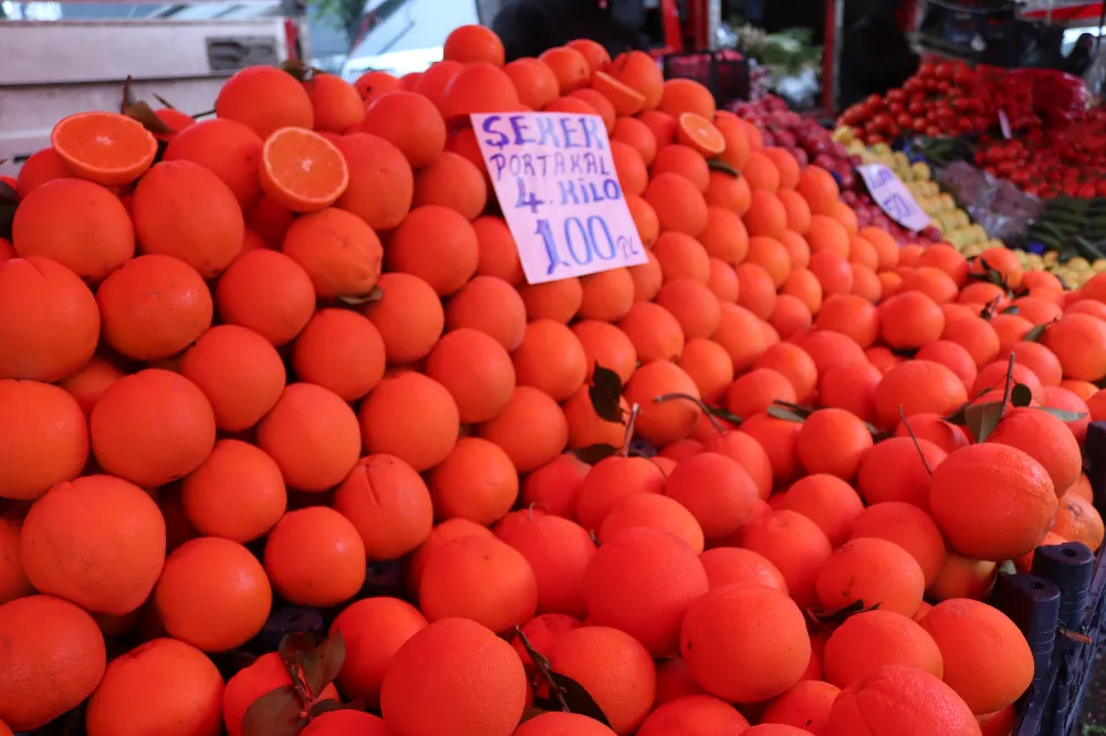 Yağmur ve Ramazan, Ünye’de pazarı olumsuz etkiledi